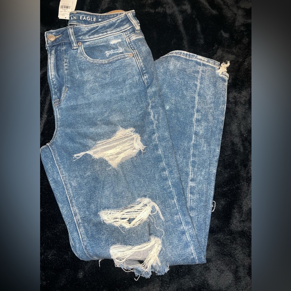 American eagle MOM  jeans